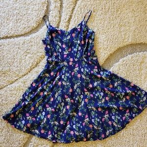🌺 Old Navy 🌺 floral fit and flare dress medium